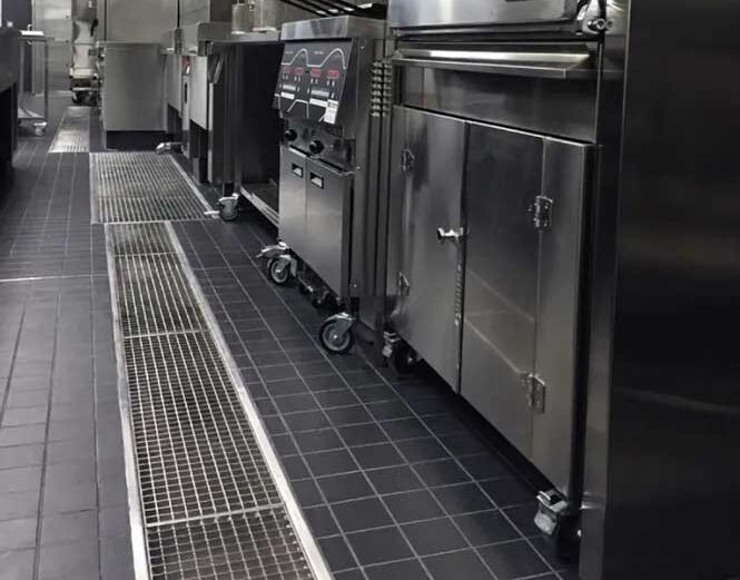gutter grill, nagamaro
