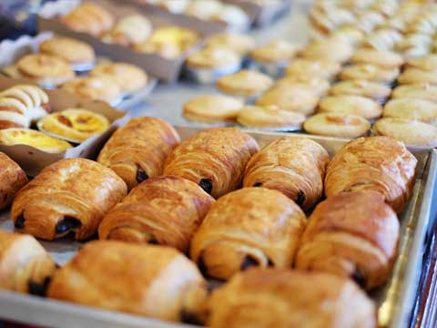 trolley bakery, nagamaro